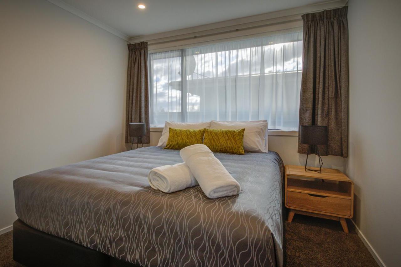 Dusky Motels Te Anau Extérieur photo