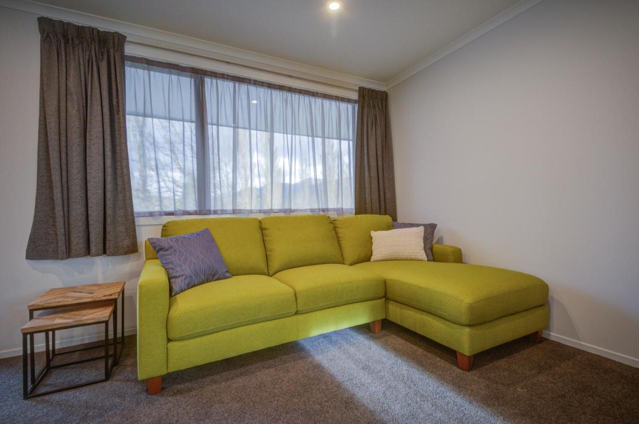 Dusky Motels Te Anau Extérieur photo